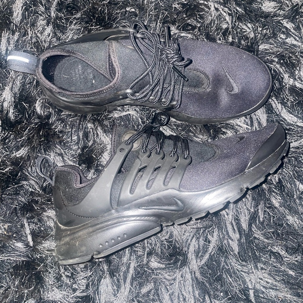 Nike only worn once
